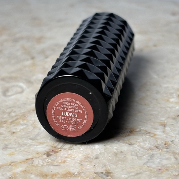NEW Kat Von D/KVD Studded Kiss Lipstick LUDWIG 3.0G DAMAGE READ Full Size - Picture 7 of 7